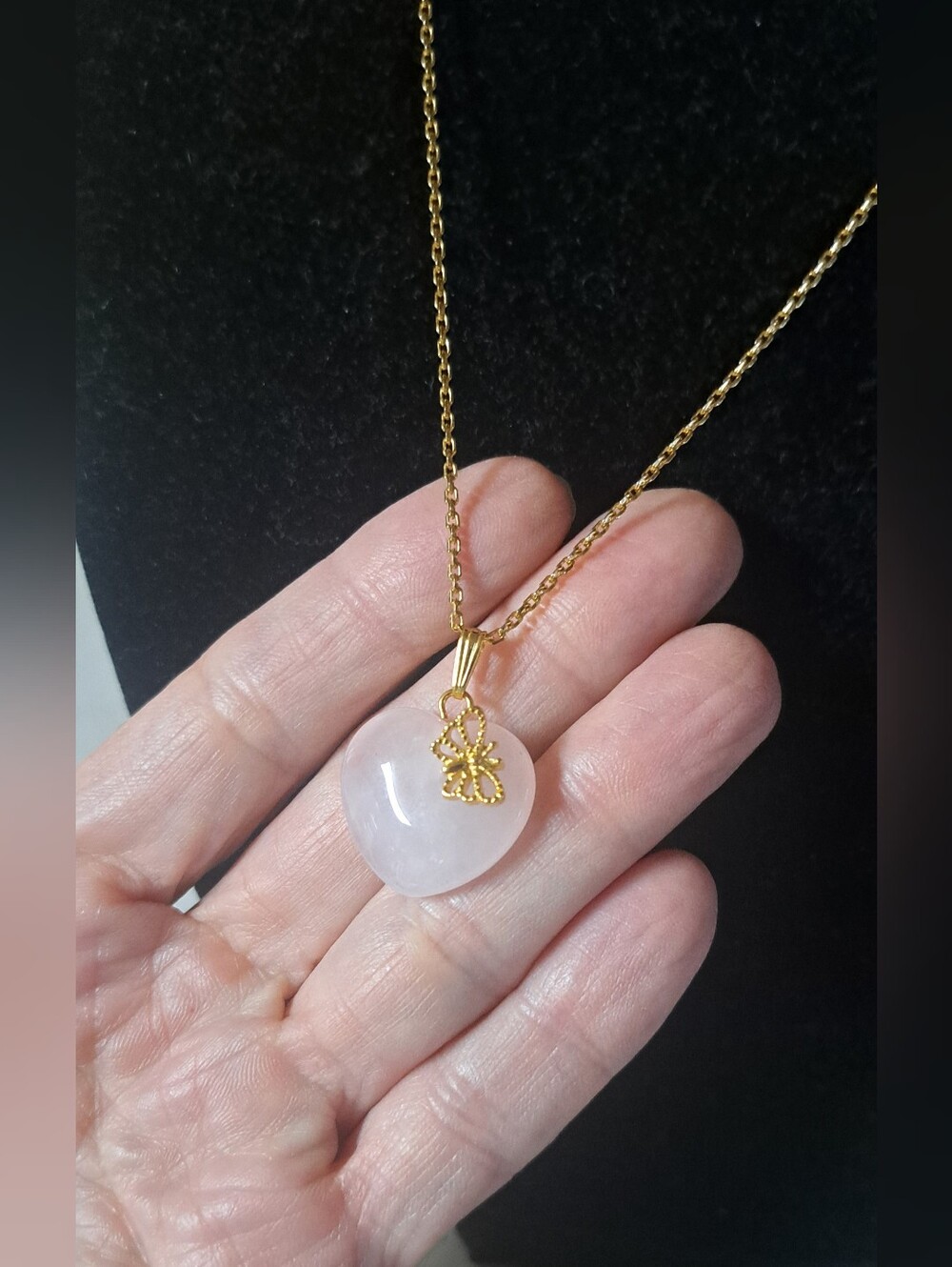 Beautiful AVON Rose Quartz Feminine Necklace Heart with Gold Toned Butterfly